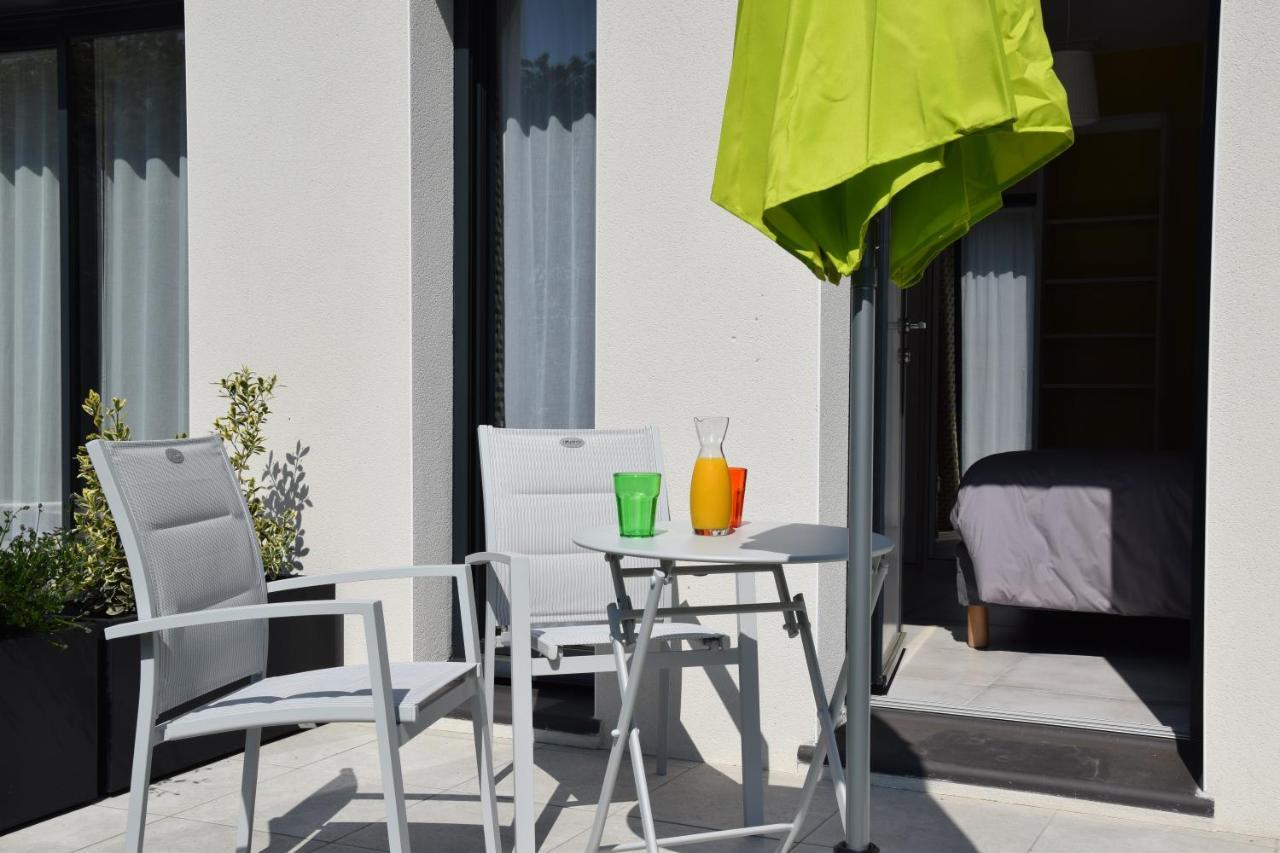 Ici Et La - Chambres D'Hotes Velleron Bagian luar foto